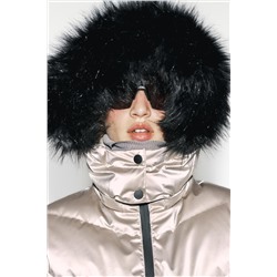 WATER-RESISTANT WINDPROOF ANORAK WITH 80% DOWN, 20% FEATHER FILLING AND RECCO® TECHNOLOGY SKI COLLECTION, CHARACTERISTICS