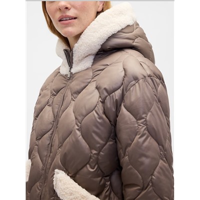 100% Recycled Relaxed Sherpa-Trim Jacket