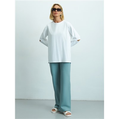 Лонгслив oversize из 100% хлопка с разрезами на локтях