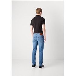 Calvin Klein Jeans SLIM TAPER - Vaqueros tapered