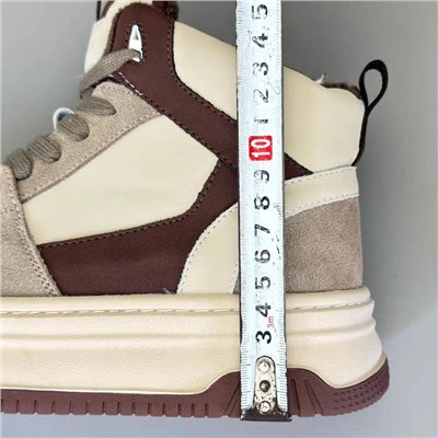 Зимние кроссовки   Экспорт в Россию