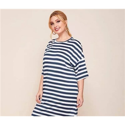 Женское платье в полоску Plus Size