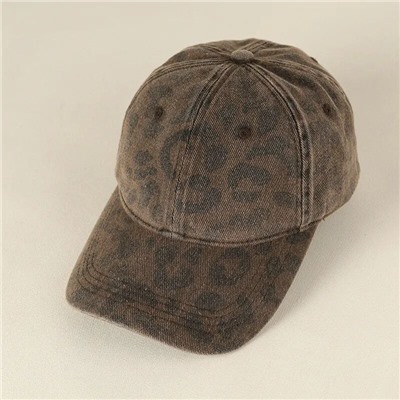 Бейсболка унисекс с леопардовым принтом  H&*M