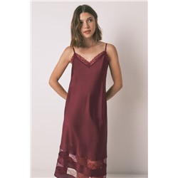 Camisón largo encaje vino