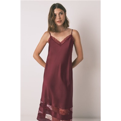 Camisón largo encaje vino