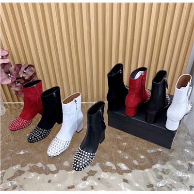 Женские ботильоны