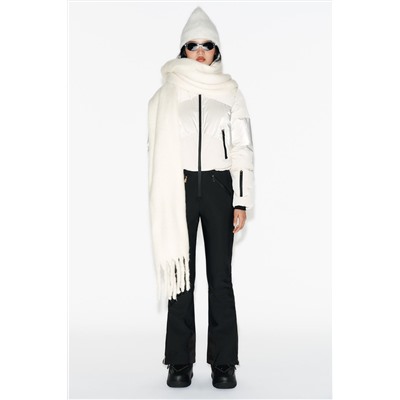 QUILTED COMBINED WATER-RESISTANT WINDPROOF RECCO® TECHNOLOGY SKI COLLECTION JUMPSUIT, CHARACTERISTICS