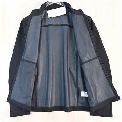 Мужская куртка тонкая водоотталкивающая