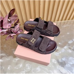 Женские замшевые шлепки  МИ* МИ*У