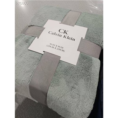 Большой плюшевый плед  Calvi*n Klei*n