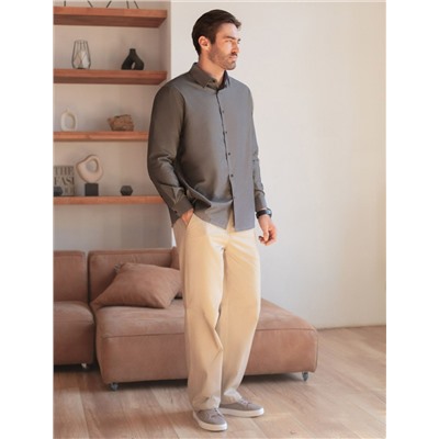 Рубашка мужская с контрастными внутренними элементами из фактурного хлопка с ПЭ