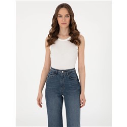 Beyaz Ex. Slim Fit Tişört