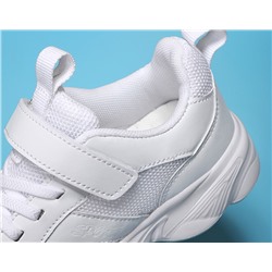 Детские спортивные кроссовки