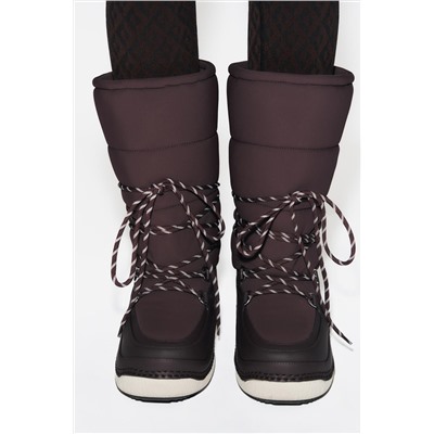 SKI COLLECTION LACE-UP ANKLE BOOTS, CHARACTERISTICS
