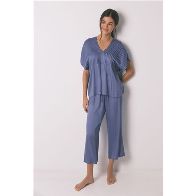 Pijama largo azul escote plisado