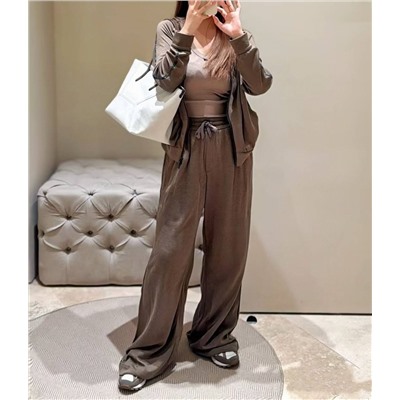 Костюм люкс