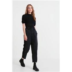 Pantalón slouchy híbrido