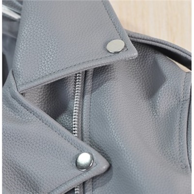 Женская куртка из мягкой искусственной кожи