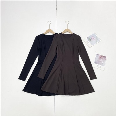 Женское трикотажное платье Onl*y приталенного силуэта, коллекция 25/26 года