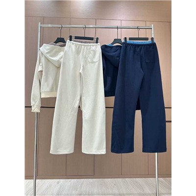 Женский костюм МИУ МИ*У