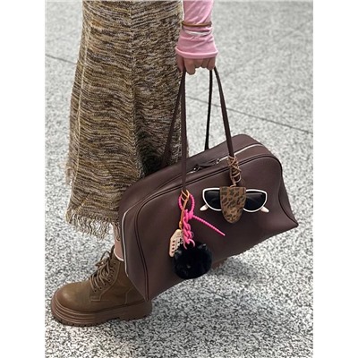 Универсальная и вместительная женская сумка