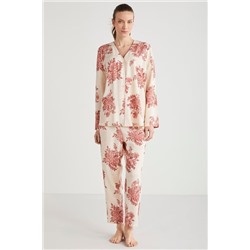 Yumuşak dokulu pijama takımı