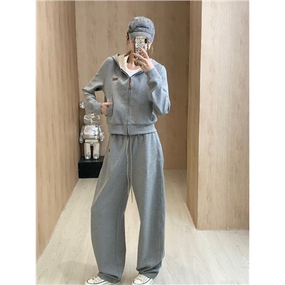 Костюм loe  люкс