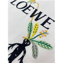 Футболка Lo*ewe с красивым вышитым принтом в весеннем стиле