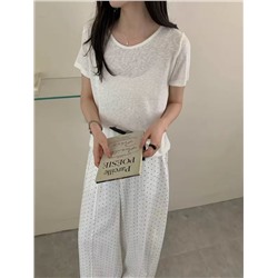 Нежная женская футболка Eg*g  12 цветов