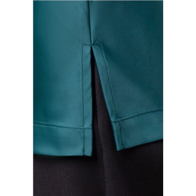 Топ из плотного полуматового сатина, скроенный по косой