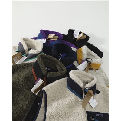 Лимитированный жилет из овечьего флиса с воротником-стойкой PATAGONI*A