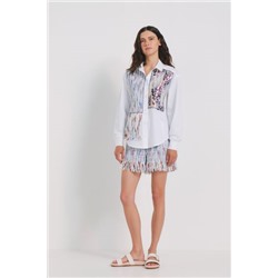 Camisa de patch y flecos