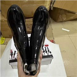 Оригинальные короткие демисезонные сапоги из лакированной кожи на высоком каблуке для внешней торговли на толстом каблуке с круглым носком