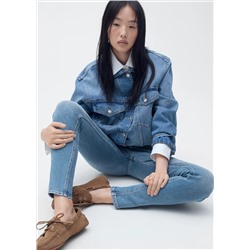 Jeans skinny tiro medio