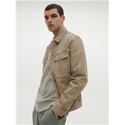 Куртка с карманами