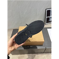 Зимние ботинки