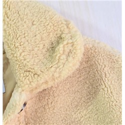 Пальто с лацканами из фактурной искусственной овечьей шерсти