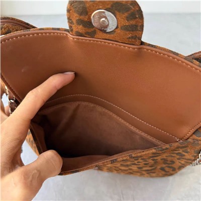 Замшевая женская сумка