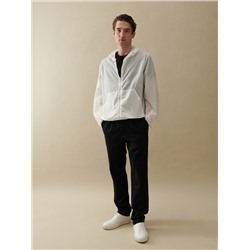 Transparente, leichte Jacke