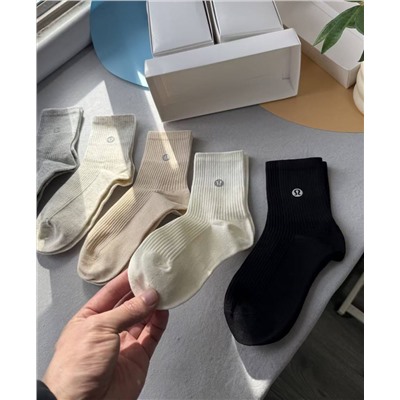 Женские носки  Lululemo*n