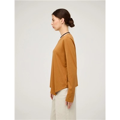 Янтарный джемпер с асимметричным низом