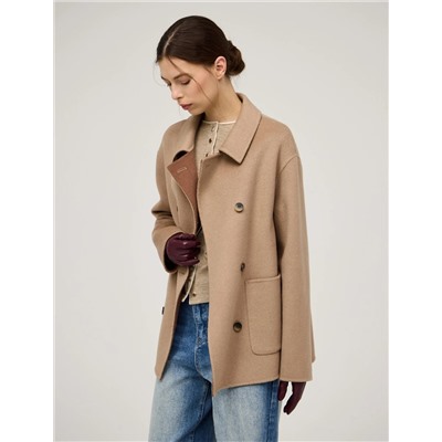 Полупальто двубортное с удлиненной спинкой