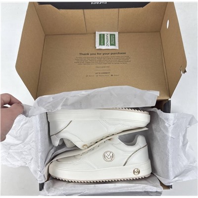 Женские кроссовки МЕК*С