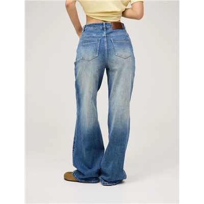 Синие базовые джинсы с градиентом