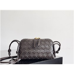 Сумка bot  импортная ит кожа ,ручная работа качество 1:1