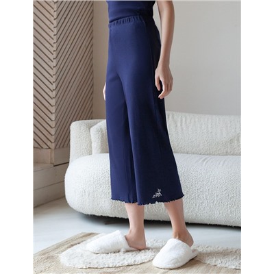 Укороченные брюки с поясом на резинке из фактурного трикотажа в рубчик с вышивкой