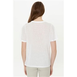 Kadın Beyaz Bisiklet Yaka Tişört