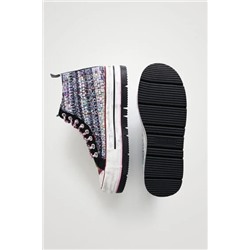Sneakers altas plataforma patch oriental