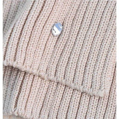 Зимний утепленный шерстяной свитер