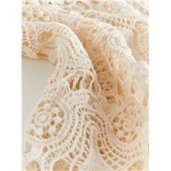 шорты с дырочками